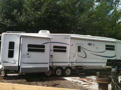 2002 36� Forest River Cardinal LX w/3 sl