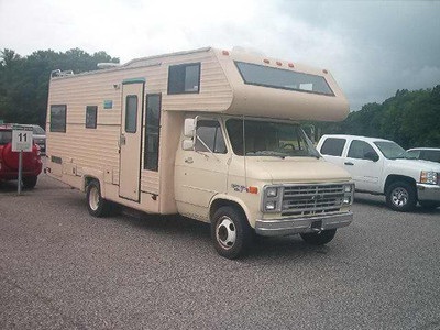 1989 JAYCO 23 FT MOTOR HOME  GREAT COND