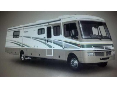 2004 Fleetwood Bounder 35E in Ohio