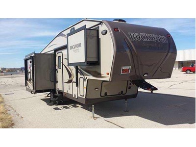 2013 24 Forest River Rockwood Ultraligh