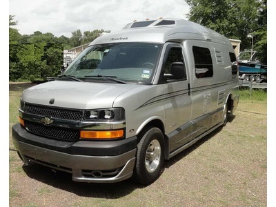 2005 Roadtrek 210 Popular