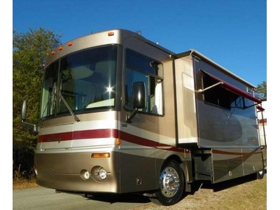 2003 Winnebago Journey DL 36LD